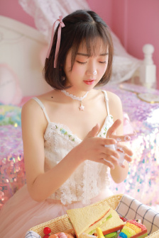 女秘书的条件在线观看